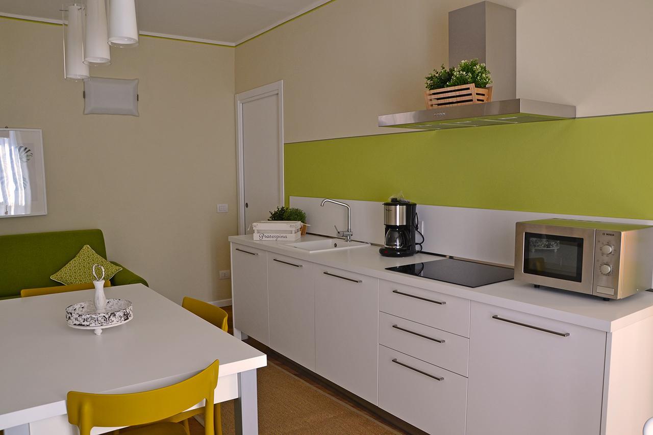 Residenza Diana Lägenhet Toscolano Maderno Exteriör bild